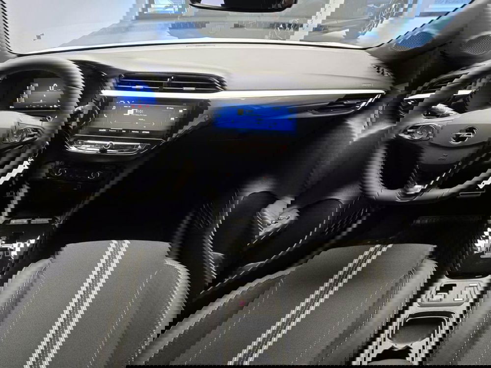 Opel Corsa nuova a Sondrio (10)