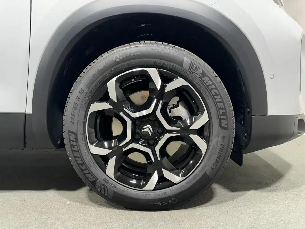 Citroen C5 Aircross nuova a Sondrio (9)