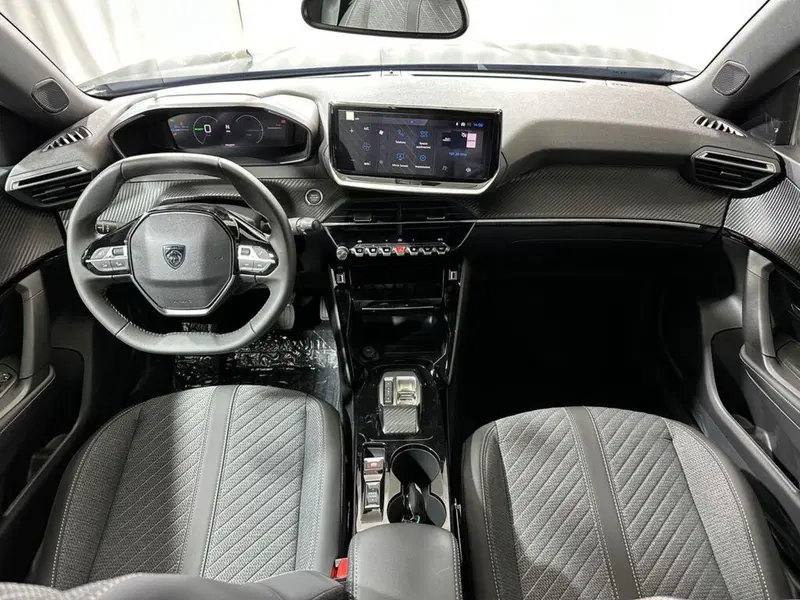 Peugeot 2008 nuova a Sondrio (12)