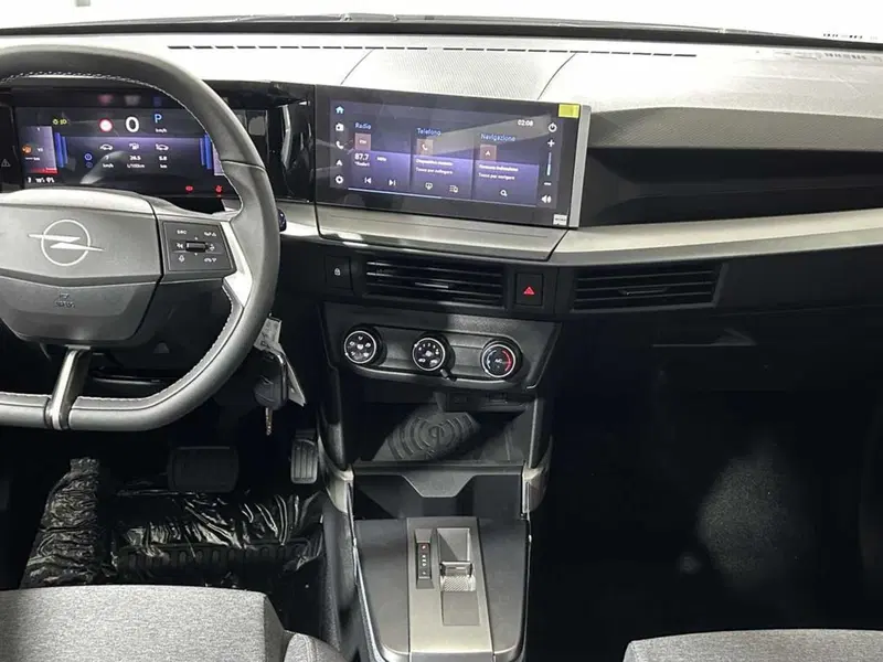 Opel Frontera nuova a Sondrio (13)