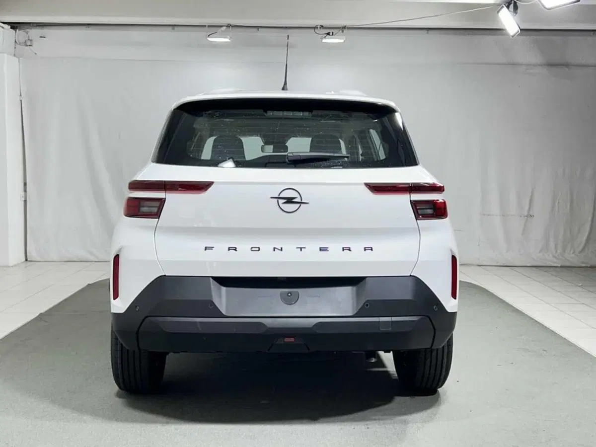 Opel Frontera nuova a Sondrio (4)