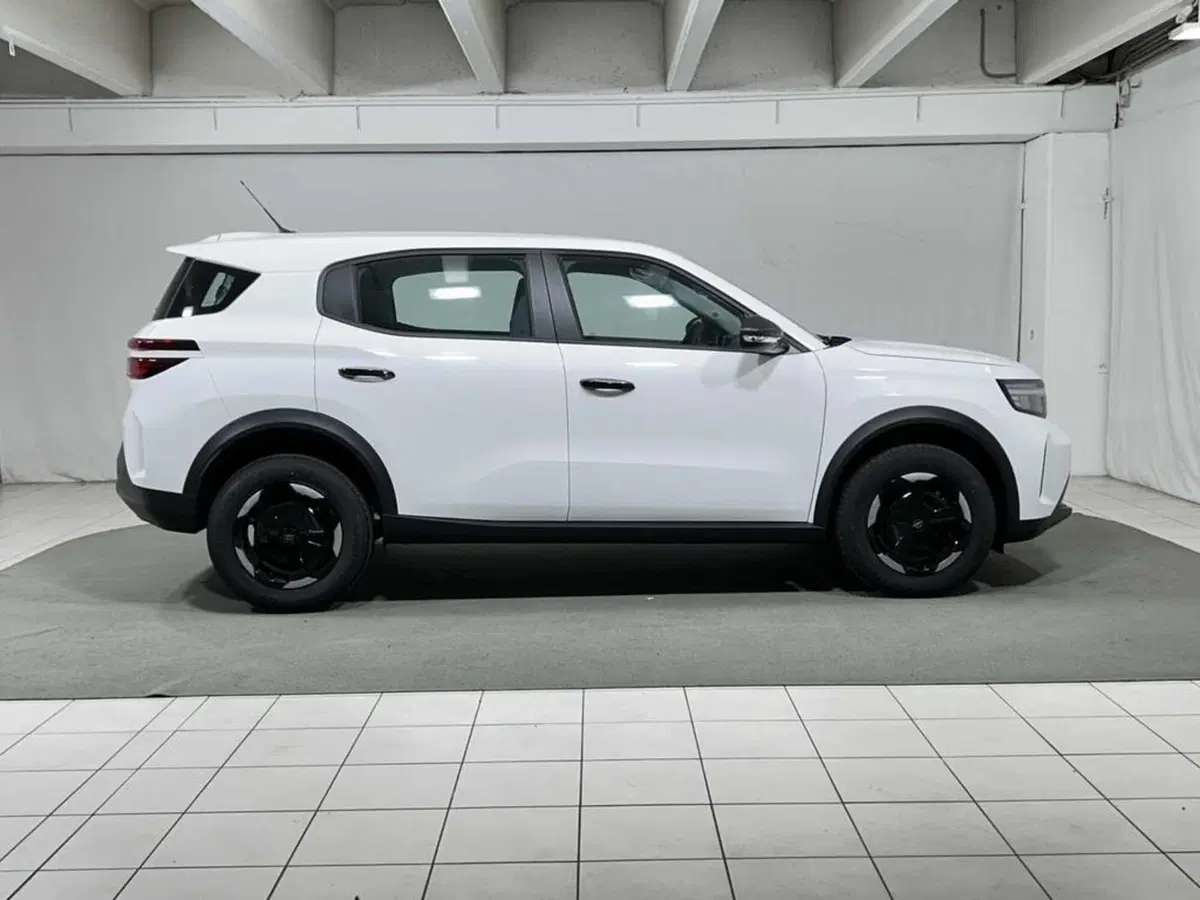 Opel Frontera nuova a Sondrio (6)