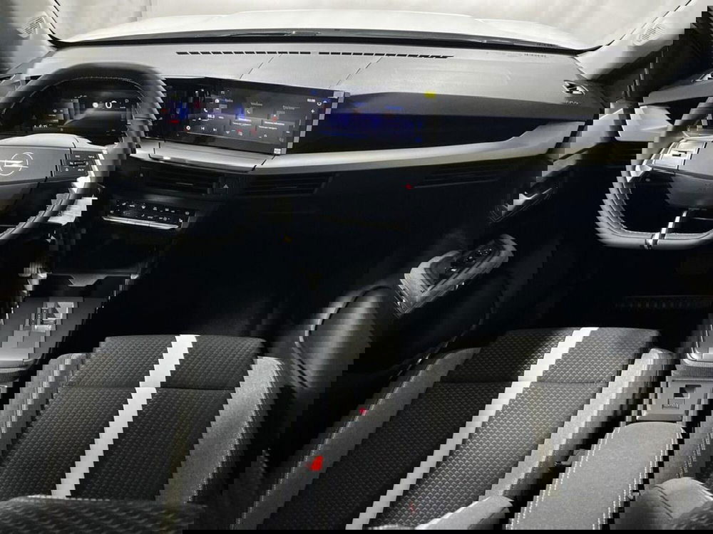 Opel Frontera nuova a Sondrio (11)