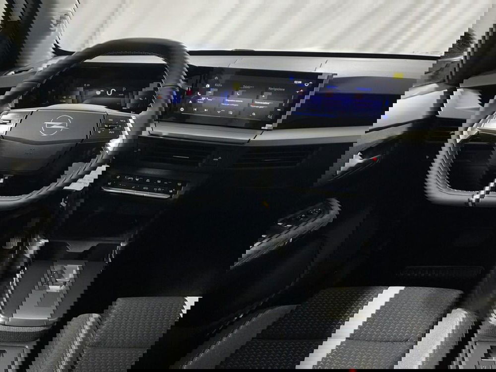 Opel Frontera nuova a Sondrio (12)