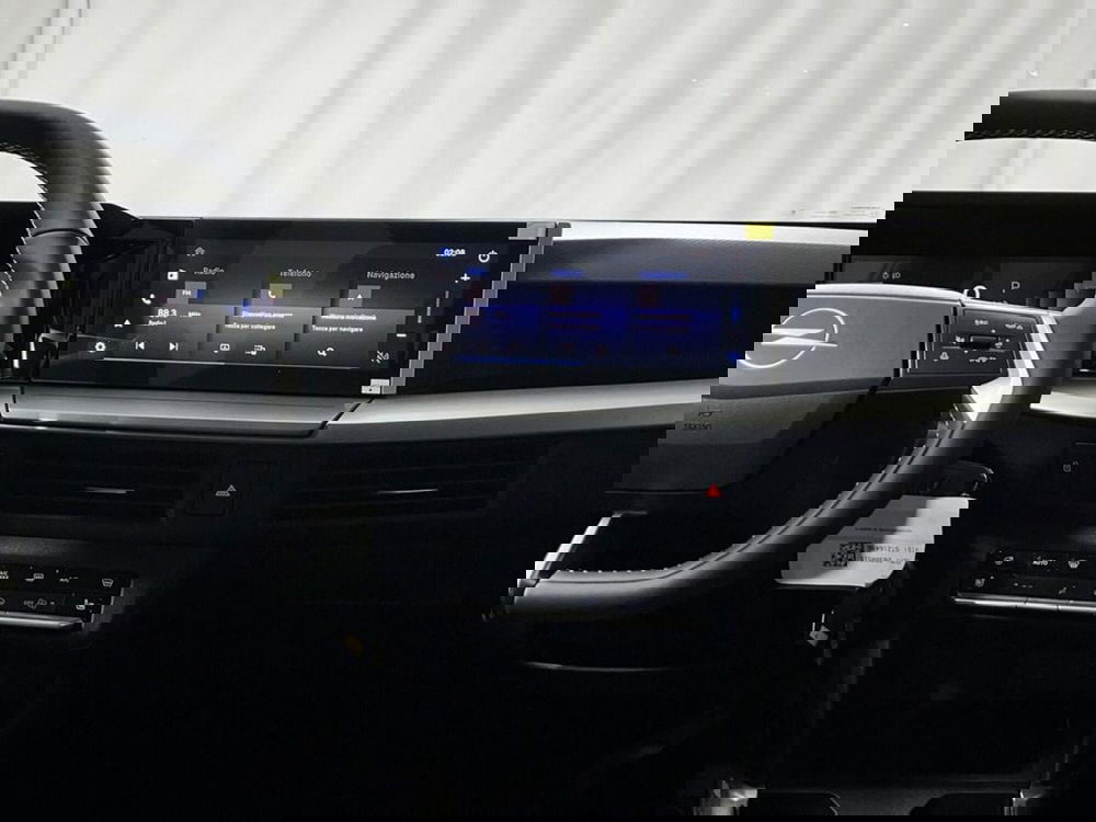 Opel Frontera nuova a Sondrio (13)