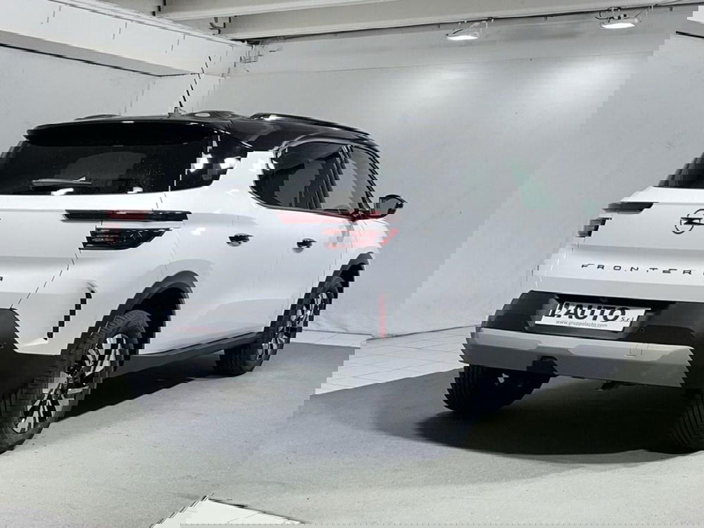 Opel Frontera nuova a Sondrio (4)