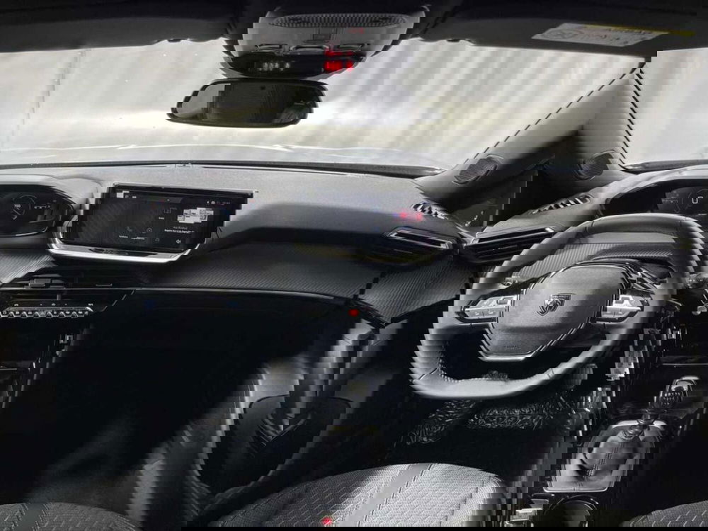 Peugeot 2008 nuova a Sondrio (12)