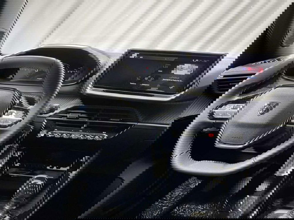 Peugeot 2008 nuova a Sondrio (14)