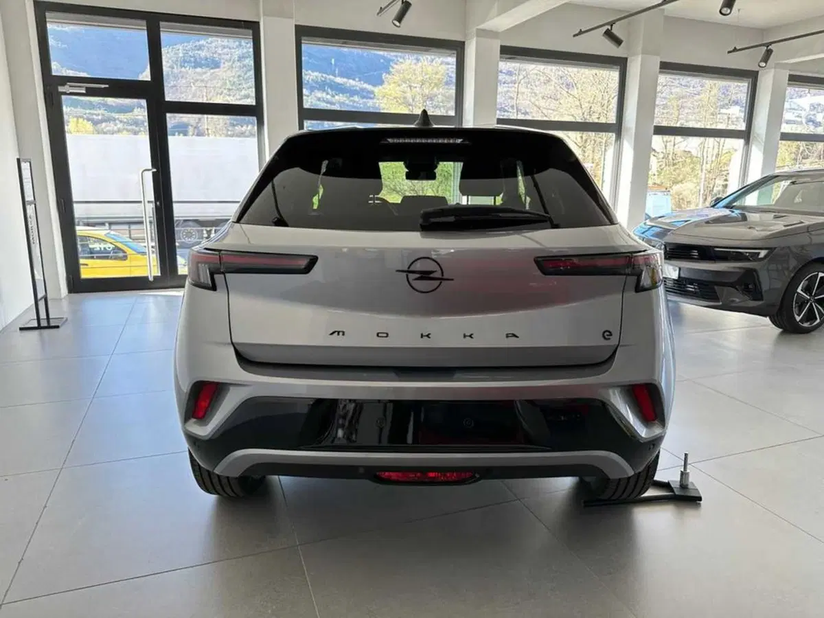Opel Mokka nuova a Sondrio (4)