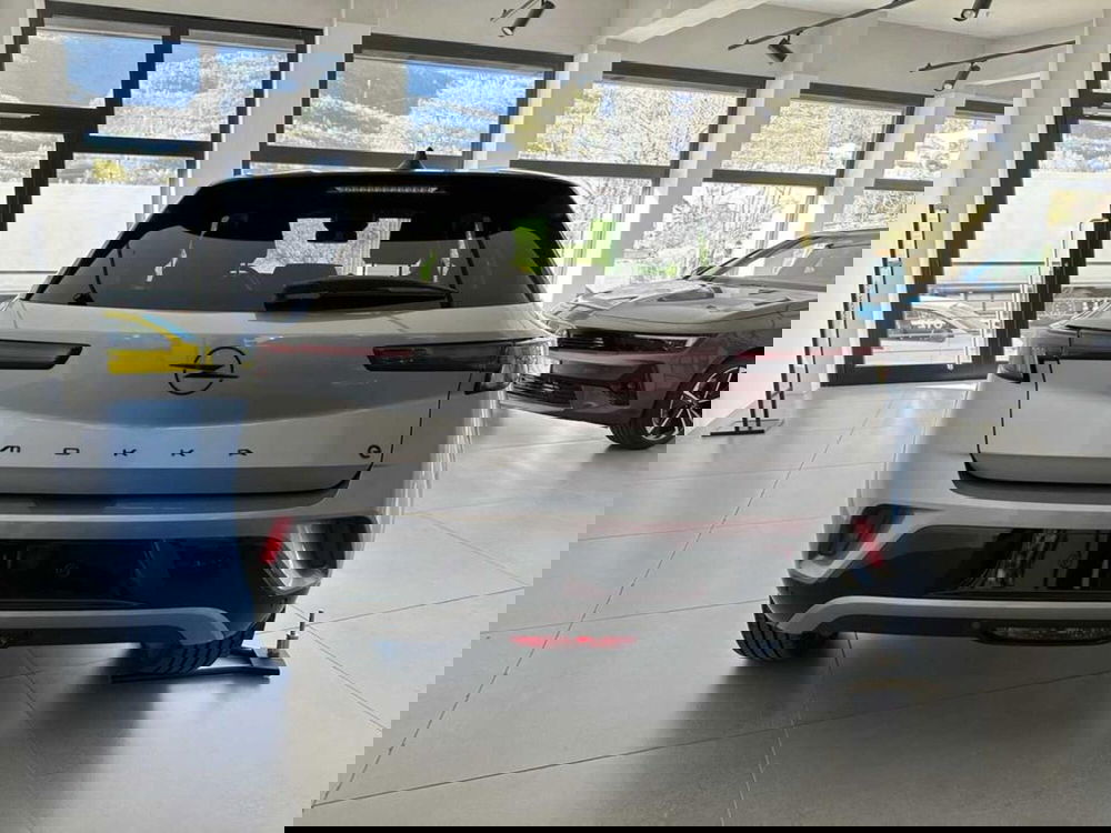 Opel Mokka nuova a Sondrio (4)