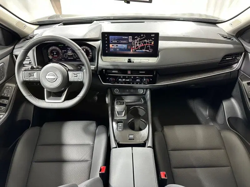 Nissan X-Trail nuova a Sondrio (12)