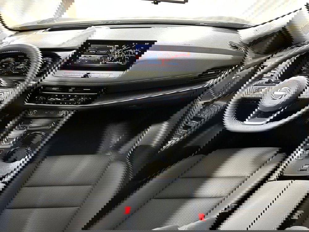 Nissan X-Trail nuova a Sondrio (12)