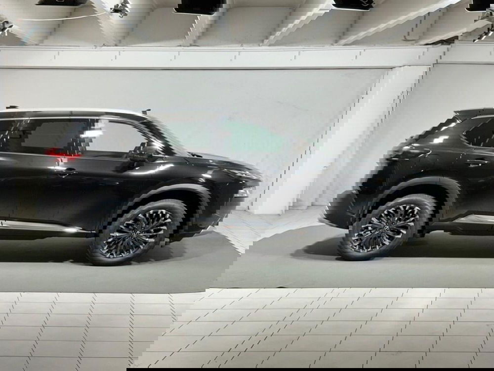 Nissan X-Trail nuova a Sondrio (6)