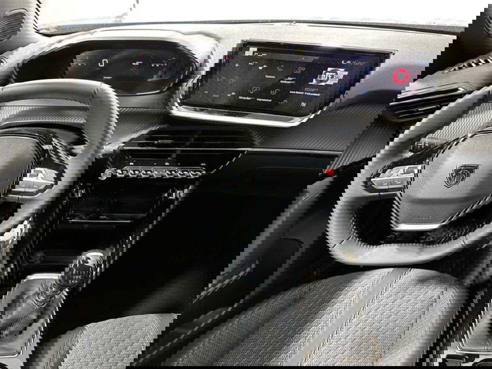 Peugeot 2008 nuova a Sondrio (13)