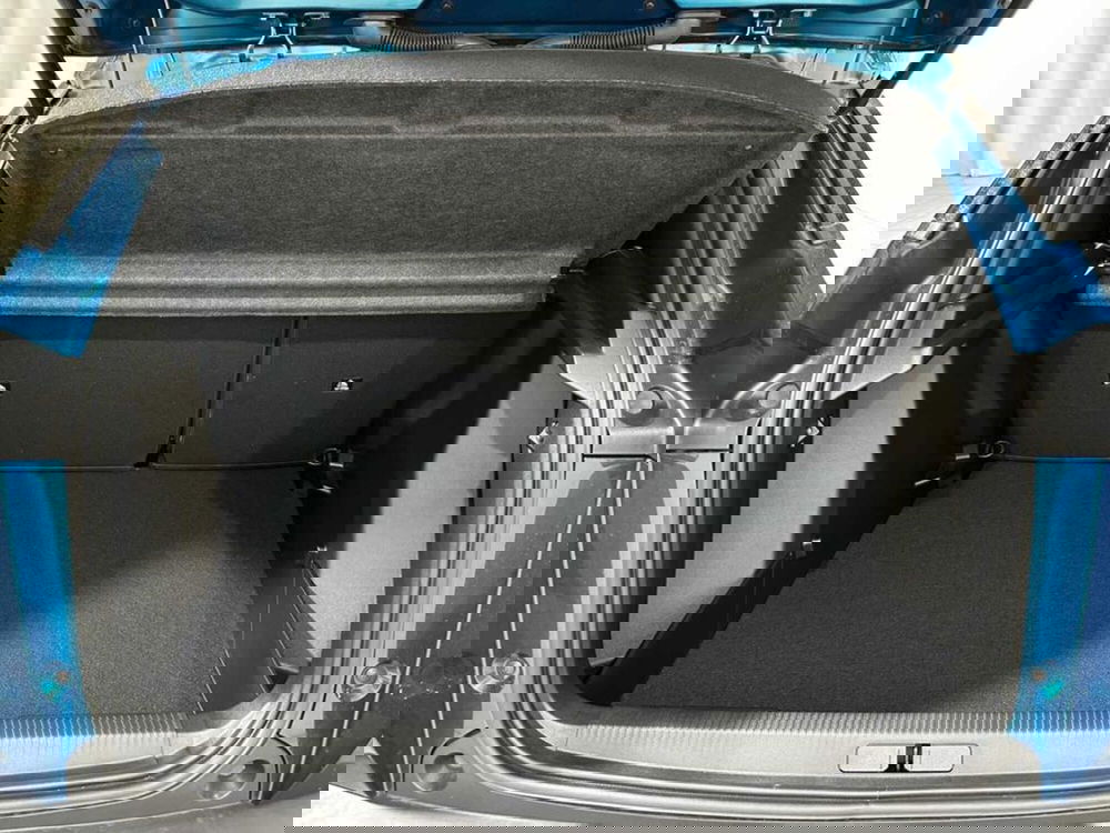 Peugeot 2008 nuova a Sondrio (15)