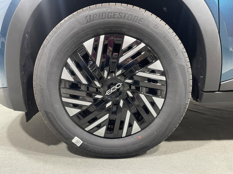 Fiat 600 nuova a Sondrio (9)