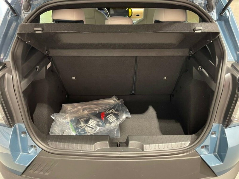 Fiat Grande Panda nuova a Sondrio (15)