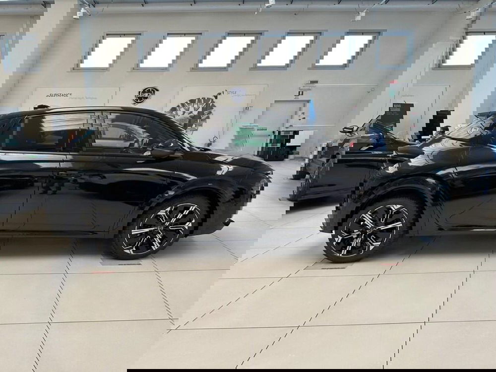 Lancia Ypsilon nuova a Sondrio (6)