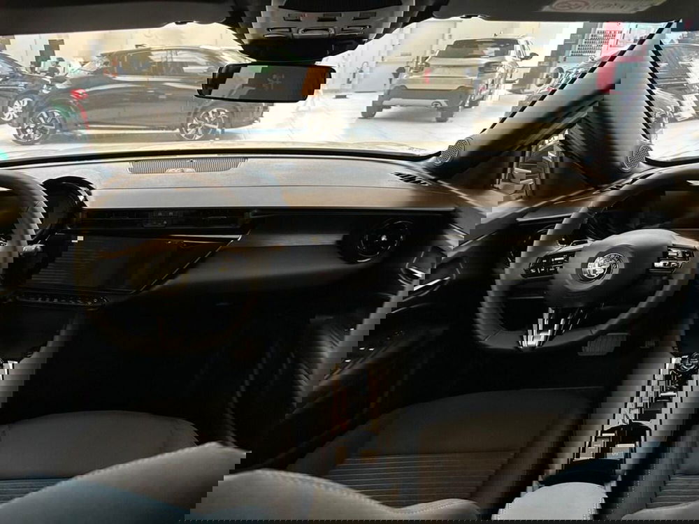 Alfa Romeo Junior nuova a Sondrio (12)