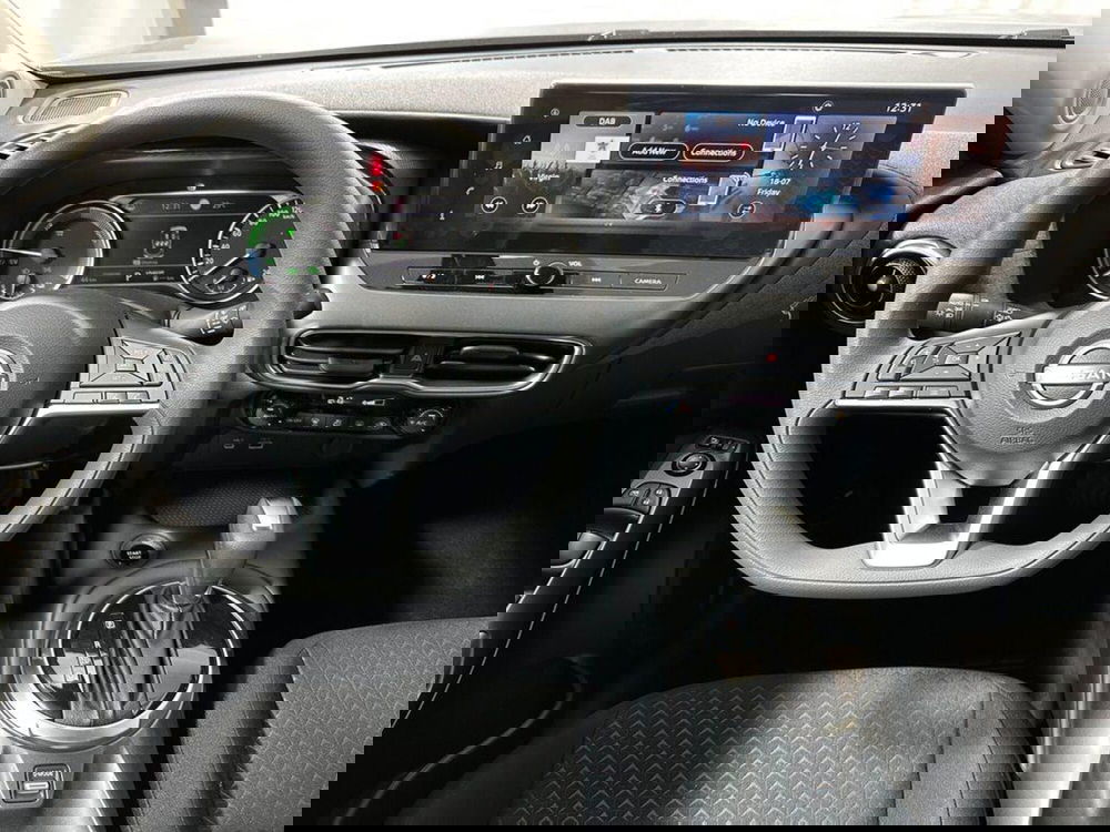 Nissan Juke nuova a Sondrio (13)