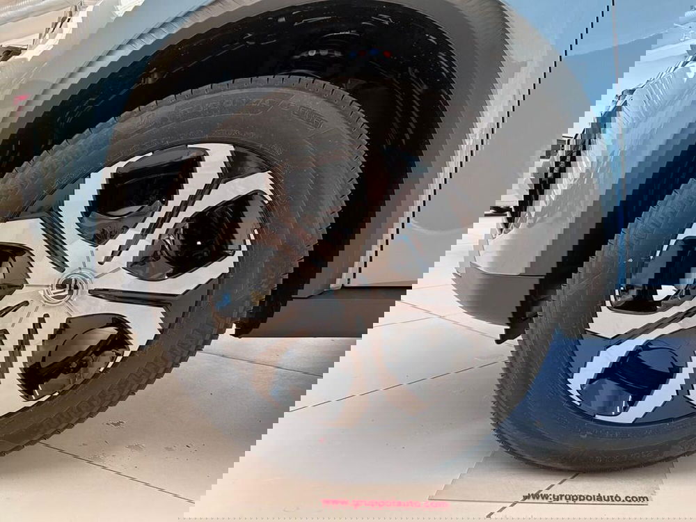 Citroen C3 Aircross nuova a Sondrio (9)