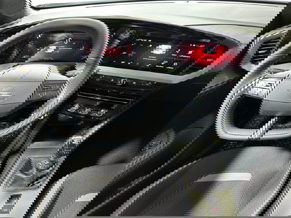 Opel Mokka nuova a Sondrio (13)