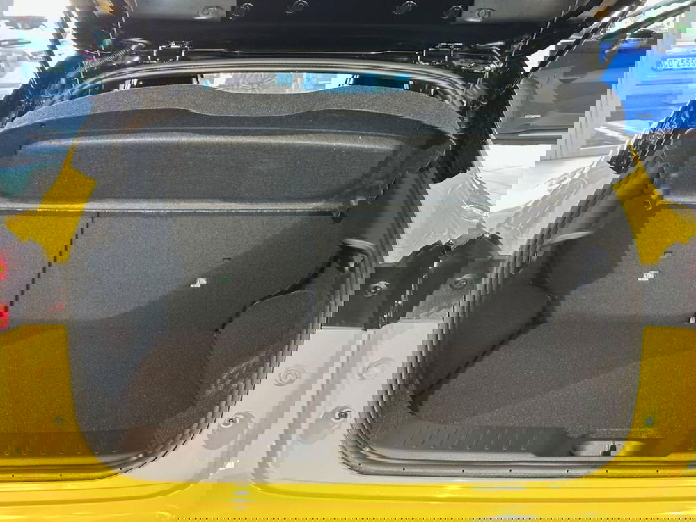 Nissan Juke nuova a Sondrio (15)