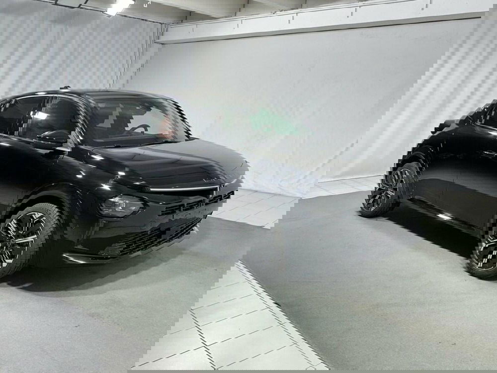 Lancia Ypsilon nuova a Sondrio (7)