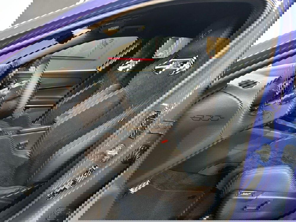 Abarth 600e nuova a Sondrio (10)