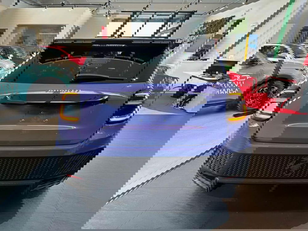 Abarth 600e nuova a Sondrio (4)