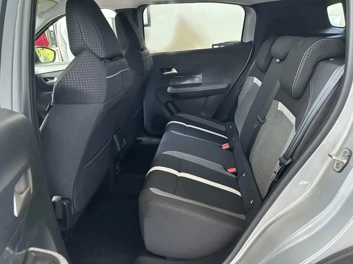 Opel Frontera nuova a Sondrio (10)