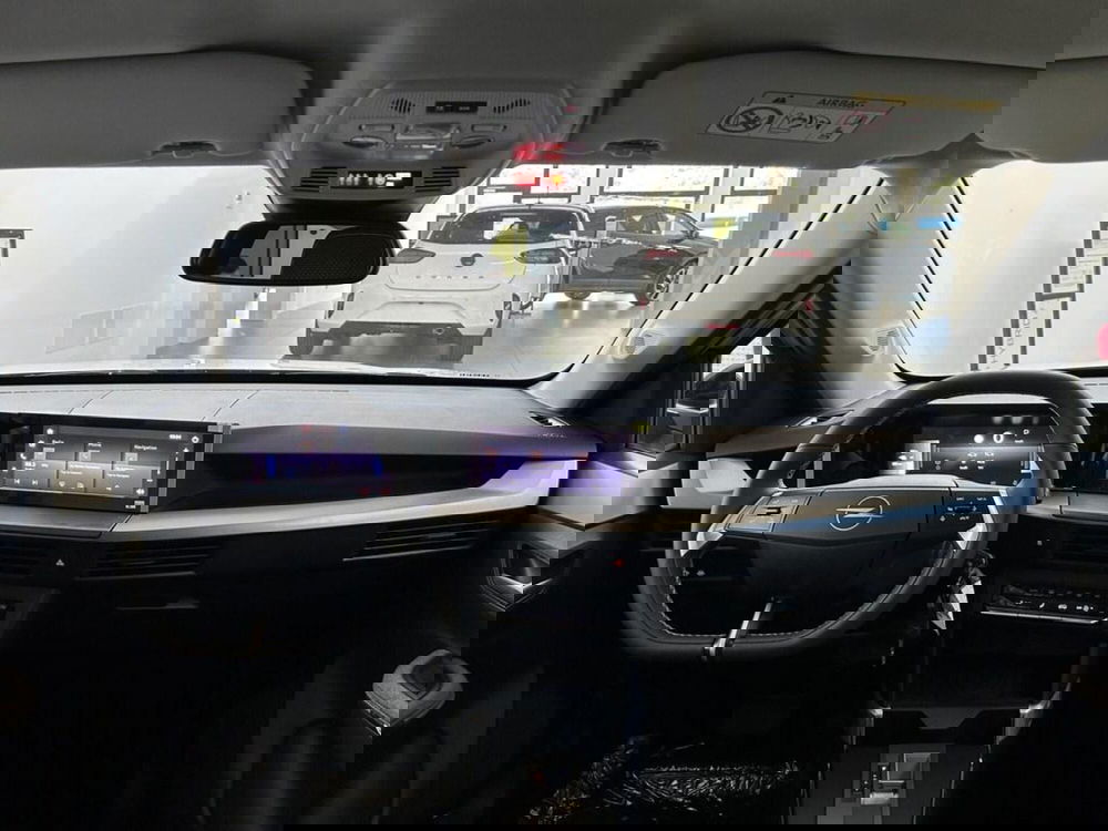 Opel Frontera nuova a Sondrio (11)