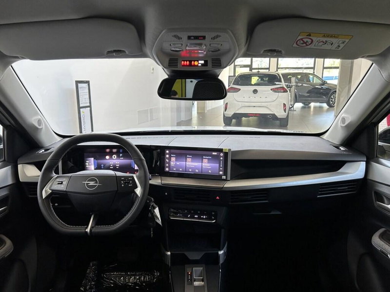 Opel Frontera nuova a Sondrio (11)