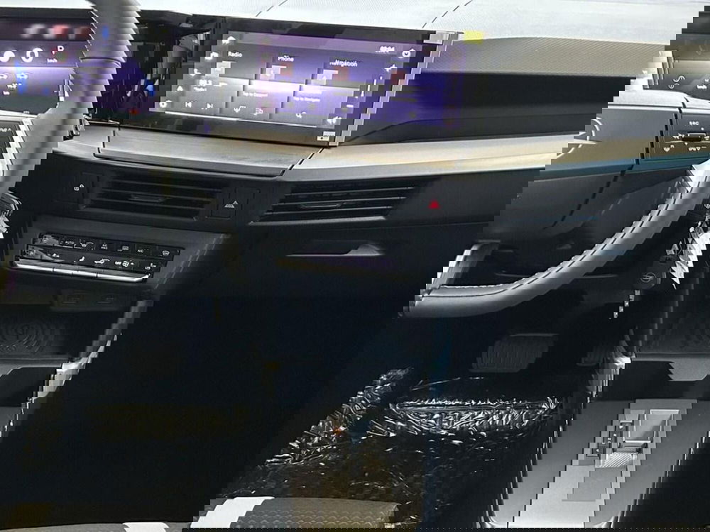 Opel Frontera nuova a Sondrio (12)