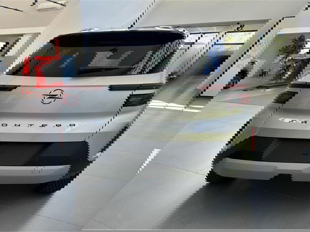 Opel Frontera nuova a Sondrio (5)