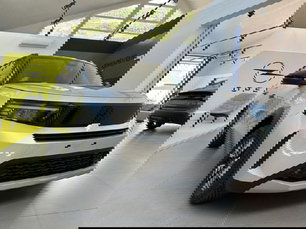 Opel Frontera nuova a Sondrio (6)