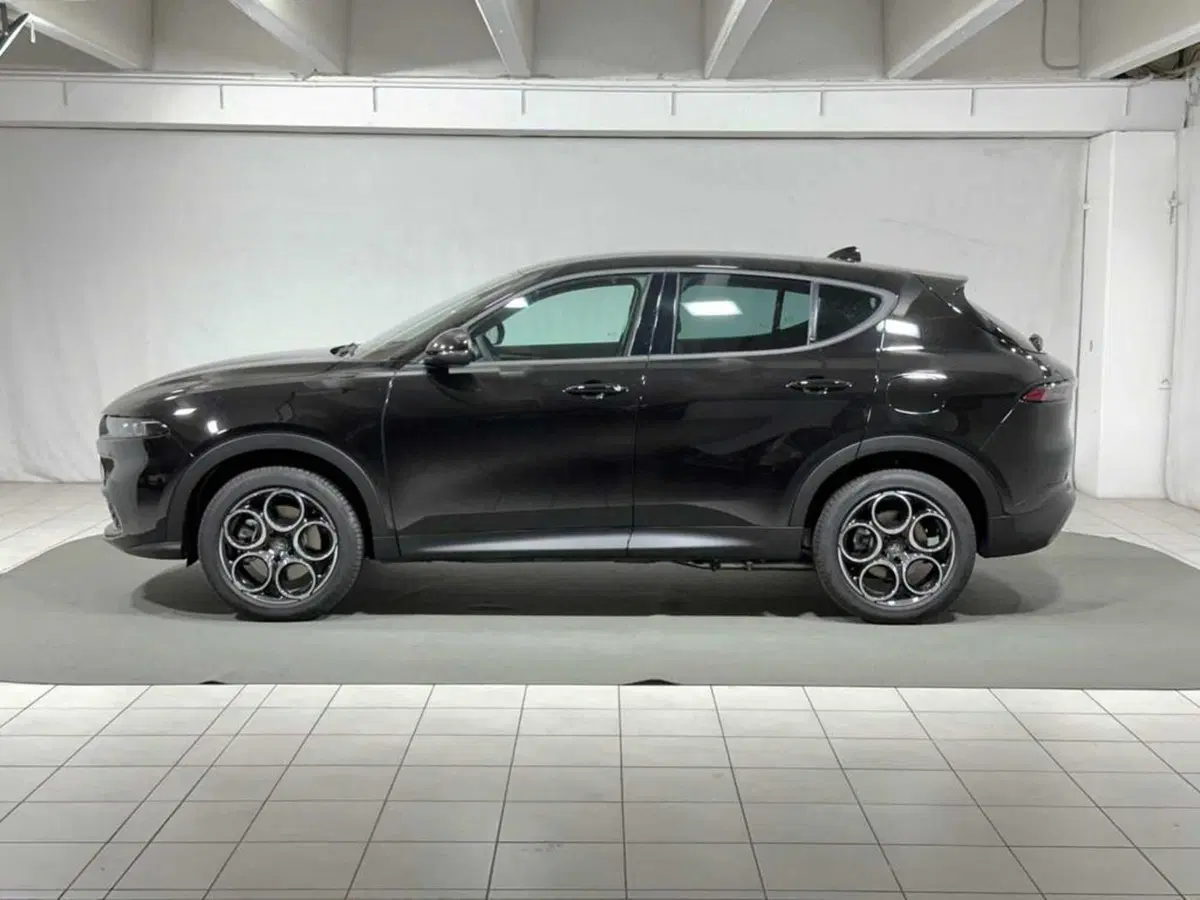 Alfa Romeo Tonale nuova a Sondrio (2)