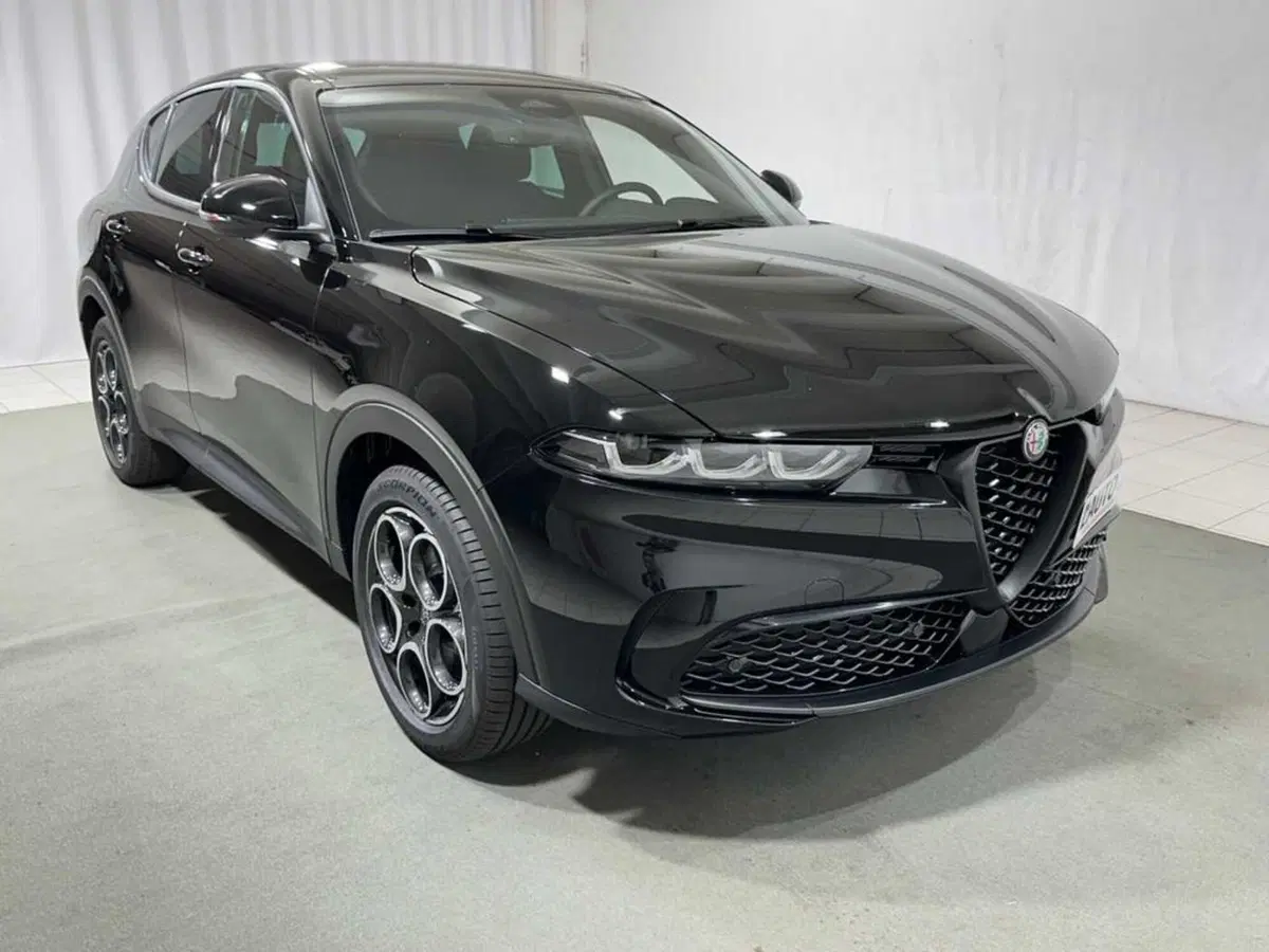 Alfa Romeo Tonale nuova a Sondrio (7)