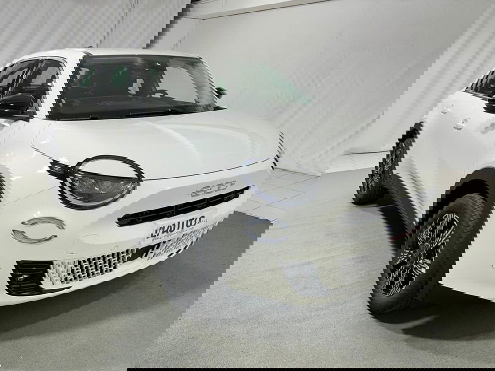 Fiat 600 nuova a Sondrio (7)