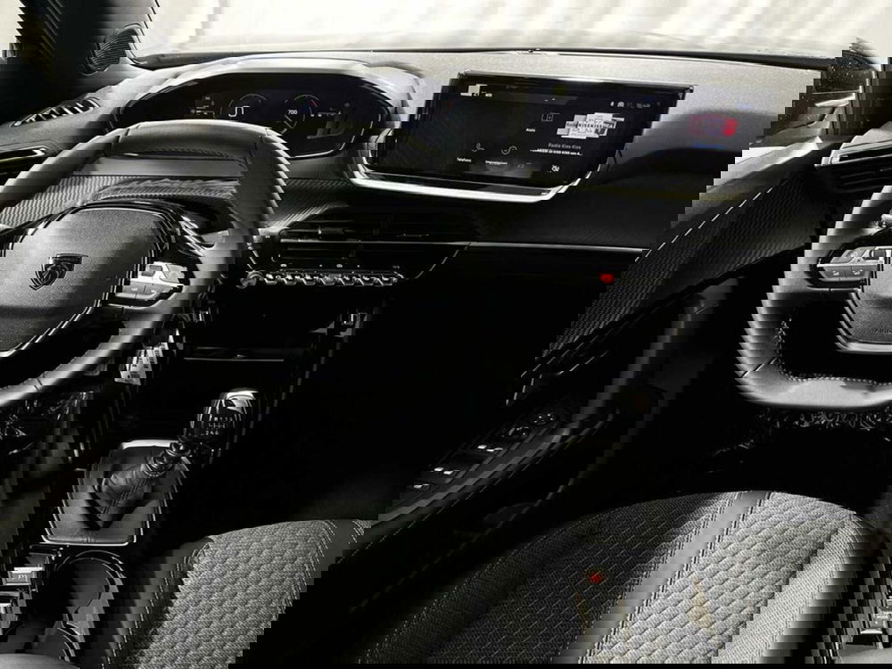 Peugeot 2008 nuova a Sondrio (14)