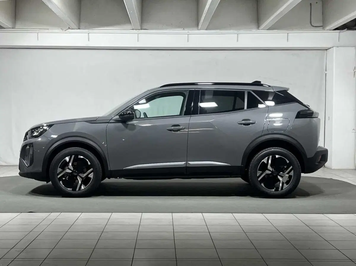 Peugeot 2008 nuova a Sondrio (2)