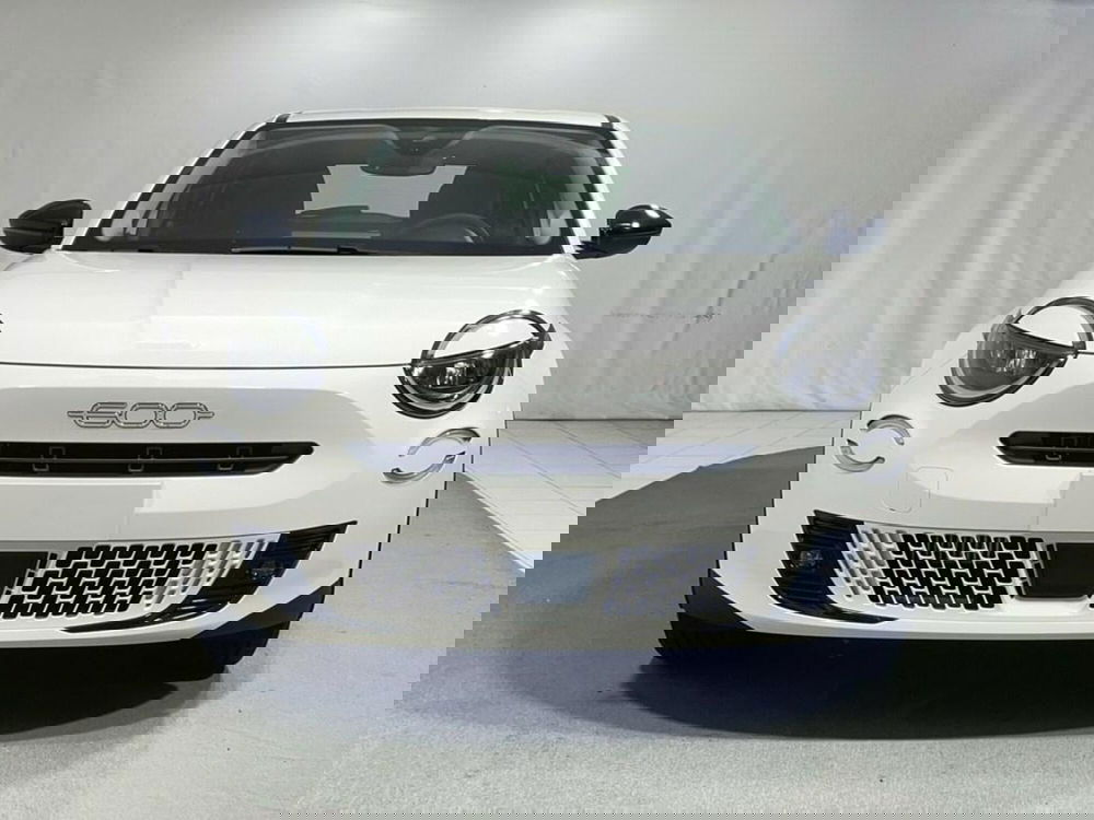 Fiat 600 nuova a Sondrio (8)