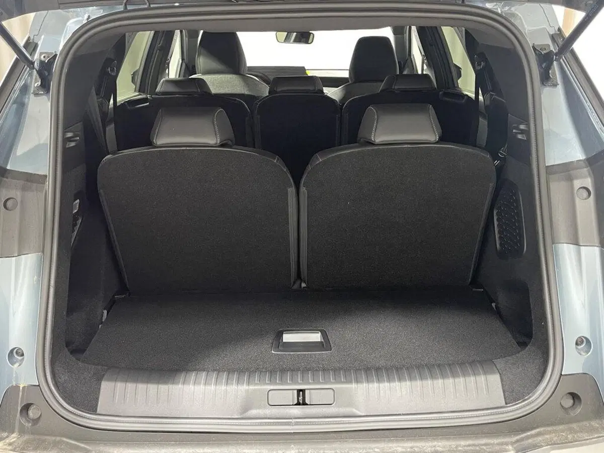 Peugeot 5008 nuova a Sondrio (15)
