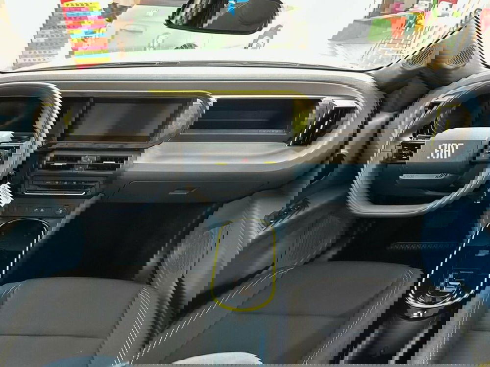 Fiat Grande Panda nuova a Sondrio (12)