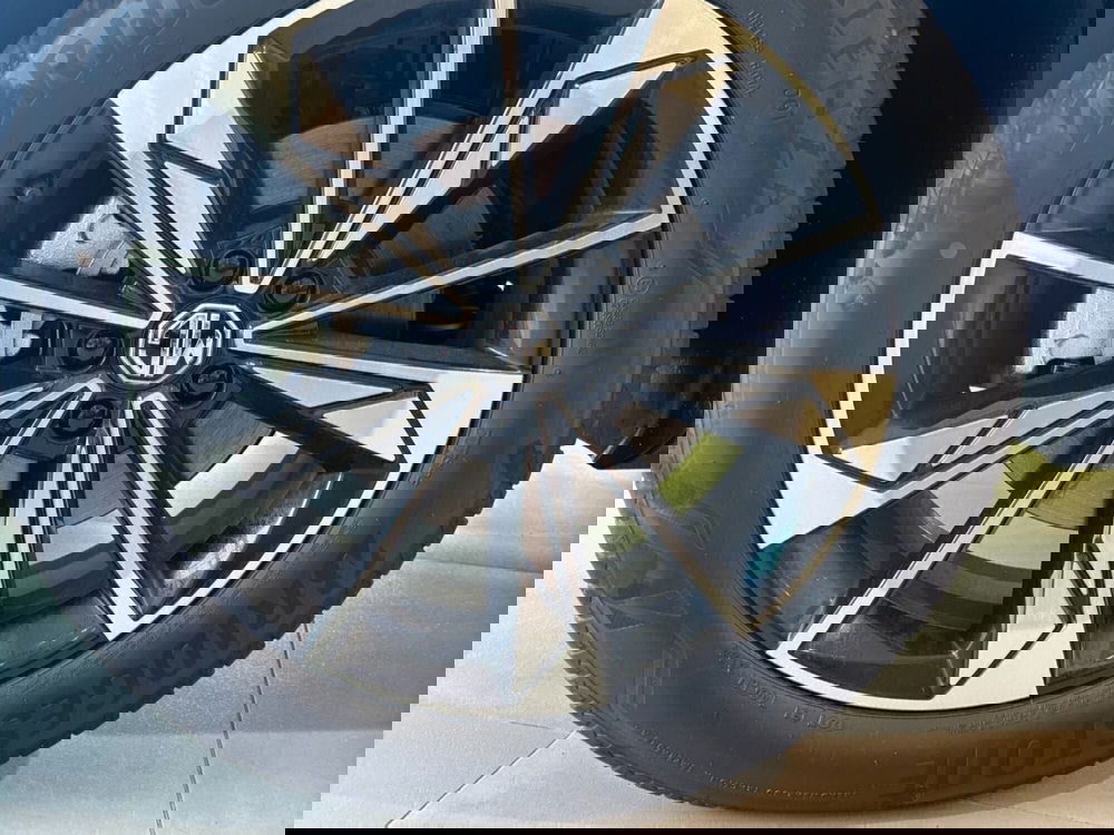 Mg HS nuova a Napoli (2)