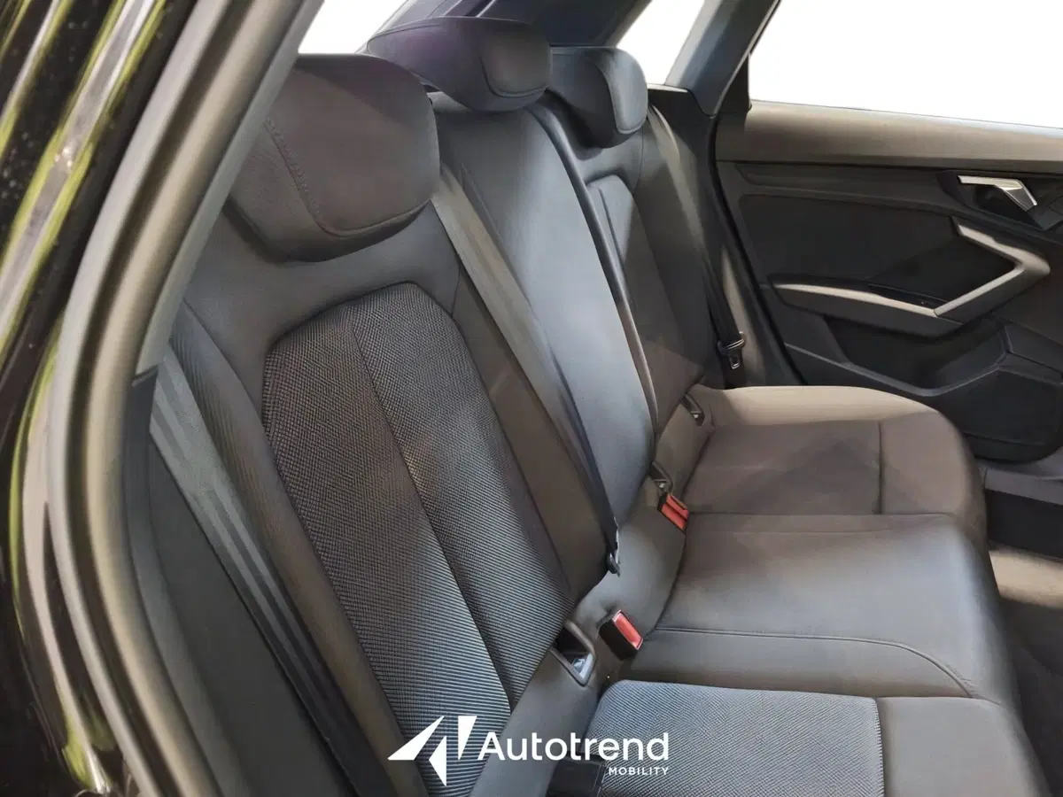 Audi A3 Sportback usata a Bari (15)