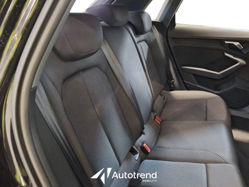 Audi A3 Sportback usata a Bari (15)