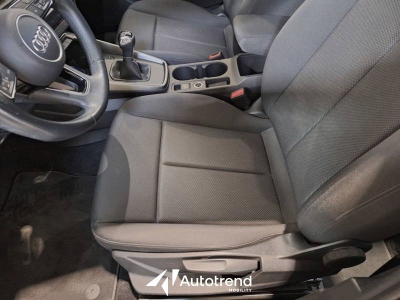 Audi A3 Sportback usata a Bari (7)