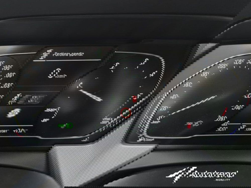 BMW Serie 1 5p. usata a Bari (10)