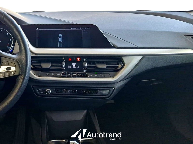 BMW Serie 1 5p. usata a Bari (11)